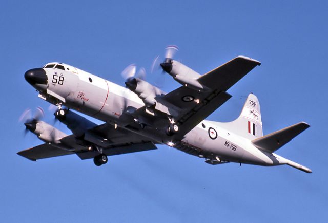 A9758 — - AUSTRALIA - AIR FORCE - LOCKHEED P-3C ORION - REG A9-758 / 58 (CN 285D-5672) - EDINBURGH RAAF BASE ADELAIDE SA. AUSTRALIA - YPED (2/6/1983)