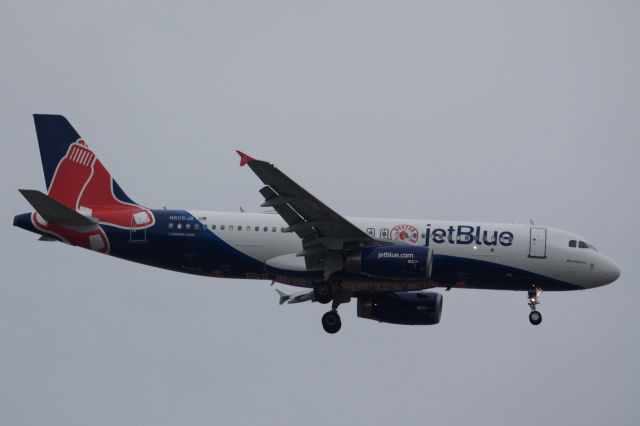 Airbus A320 (N605JB) - Jet Blue A320 arrival to Boston Logan in their revised Boston Red Sox special livery on 4/1/21.