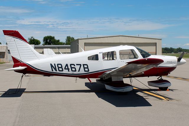 Piper Cherokee (N8467B)