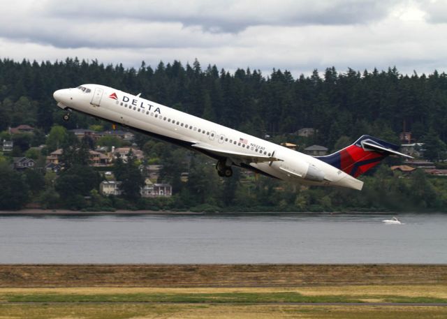 Boeing 717-200 (N922AT)