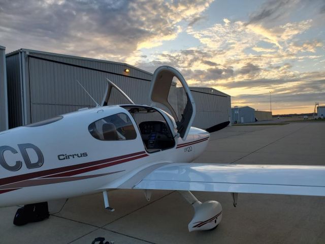 Cirrus SR-20 (N939CD)