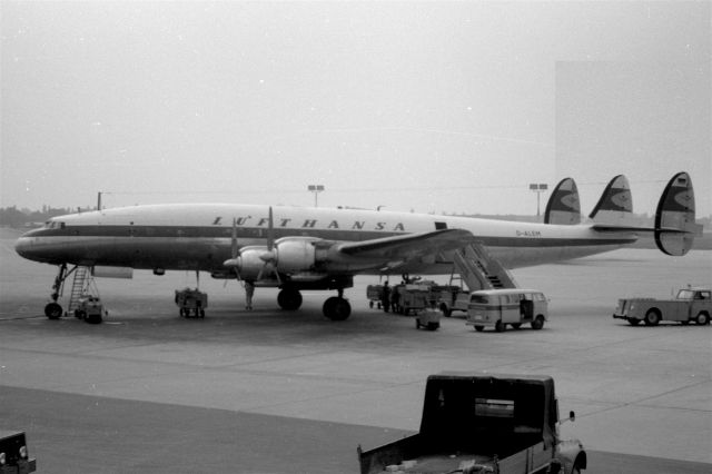 Lockheed EC-121 Constellation (D-ALEM) - Lockheed L-1049G Super Constellation in 1966 at Düsseldorf (EDDL)