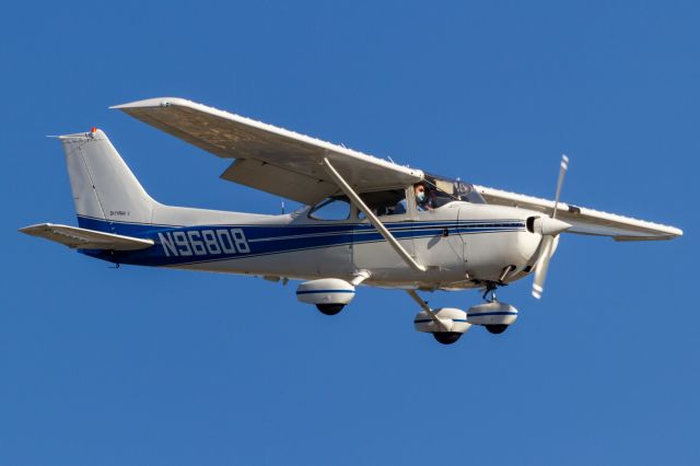 Cessna Skyhawk (N96808)