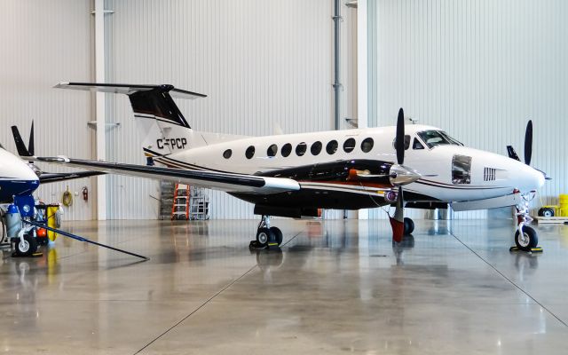Beechcraft Super King Air 350 (C-FPCP)