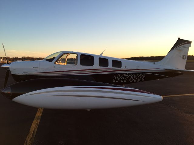 Beechcraft Bonanza (36) (N479KS)