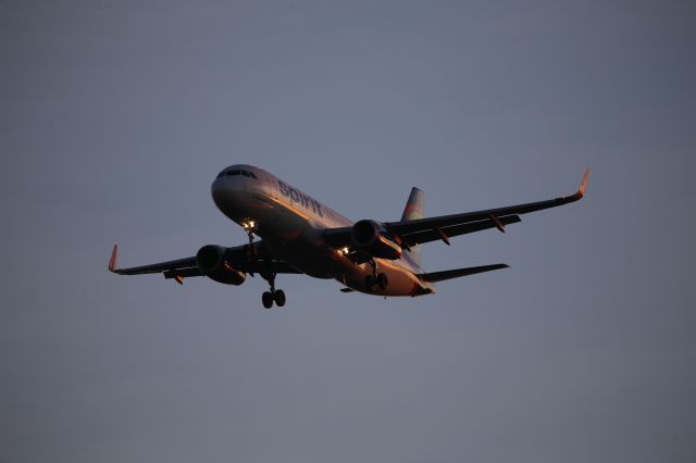 Airbus A320 (N633NK)