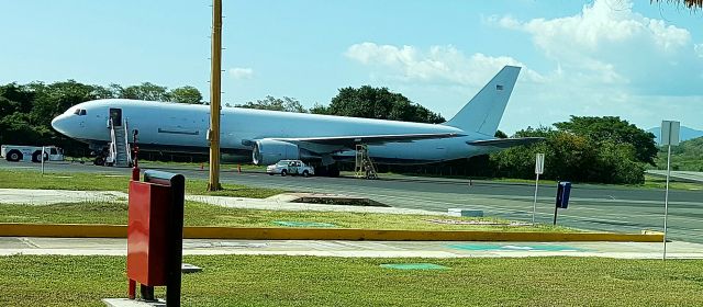 N364CM — - Departure 2:30PM  December 12, 2016 No markings other than US flag and aircraft #