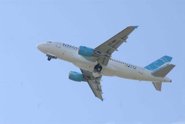 Airbus A319 (EC-NMO) - EC-NMO getting ready to takeoff from LEVX destination GCXO. 25-07-2021