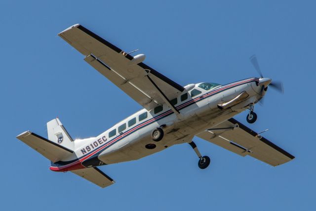 Cessna Caravan (N910EC) - March 18, 2019, Lebanon, TN -- This government Cessna 208B, owned by The State of Tennessee, is departing off runway 01. Uploaded in low-resolution. Full resolution is available at cowman615 at Gmail dot com. cowman615@gmail.com