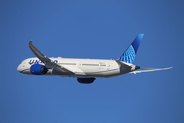 Boeing 787-9 Dreamliner (N29984)