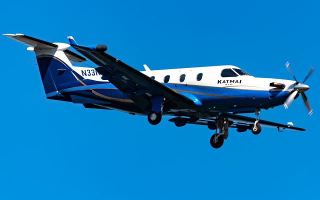 Pilatus PC-12 (N33NE)