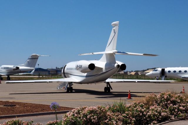 Dassault Falcon 2000 (9H-DUV)