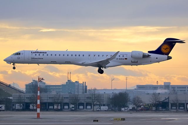 Canadair Regional Jet CRJ-900 (D-ACKA)