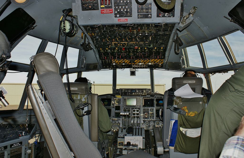 Lockheed C-130 Hercules (BMJ12) - Ride along with Belgian Air Force C130 CH-12