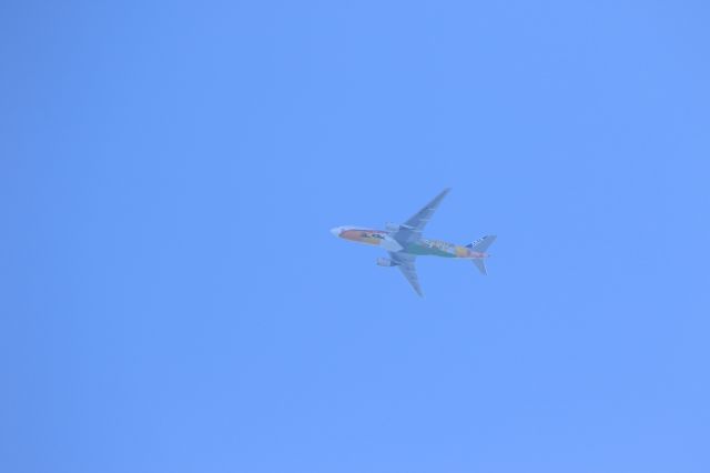 Boeing 777-200 (JA741A) - ANA「HELLO 2020 JET」br /2018/01/27 15時13分上空通過　ITMからHND行フェリーbr /NH9006 