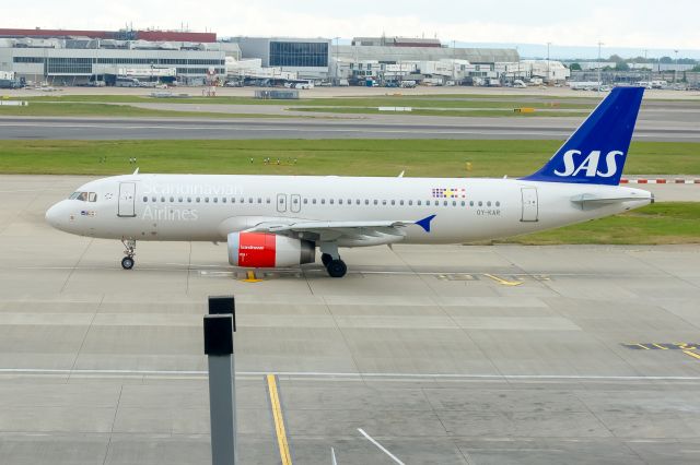 Airbus A320 (OY-KAR) - 29.04.2017