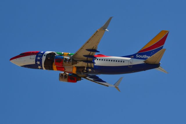 Boeing 737-700 (N280WN) - Missouri One departing runway 36C at KCLT - 2/20/21