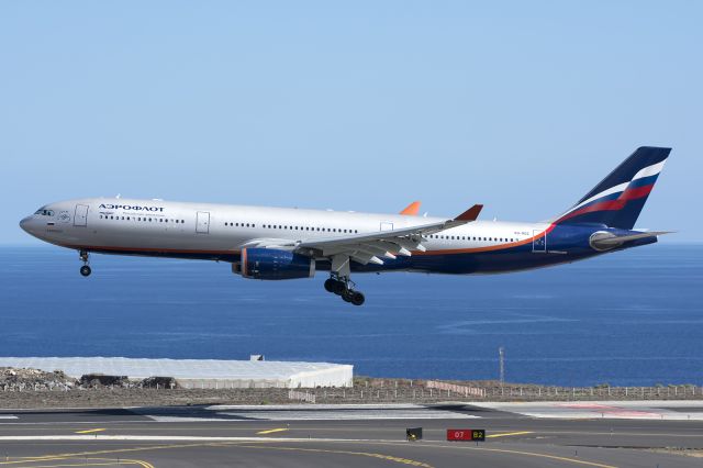 Airbus A330-300 (VQ-BQZ)