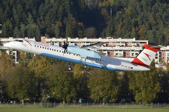 de Havilland Dash 8-400 (OE-LGI)