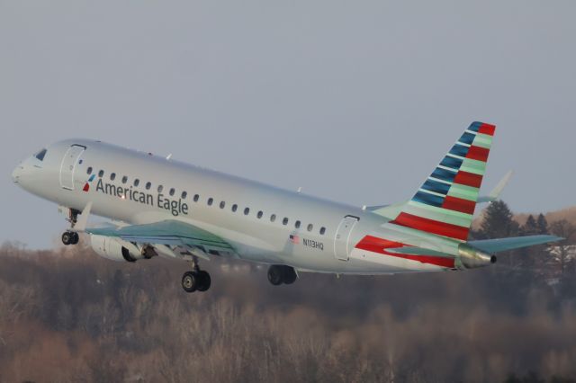 Embraer 170/175 (N113HQ) - This one was a little fun, if the color seems a little off, that is the green De-Icing fluid on the wings and stabilizers. It was 15°F on the ground, and it had just stopped snowing shortly before. 