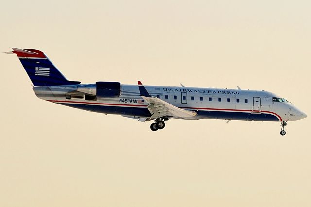 Canadair Regional Jet CRJ-200 (N451AW)