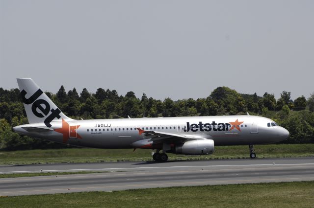 Airbus A320 (JA01JJ) - Departure at Narita Intl Airport Rwy16L on 2013/05/06