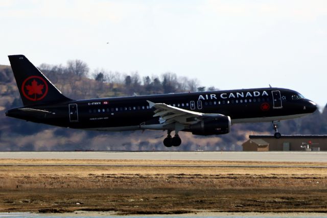 Airbus A320 (C-FNVV)