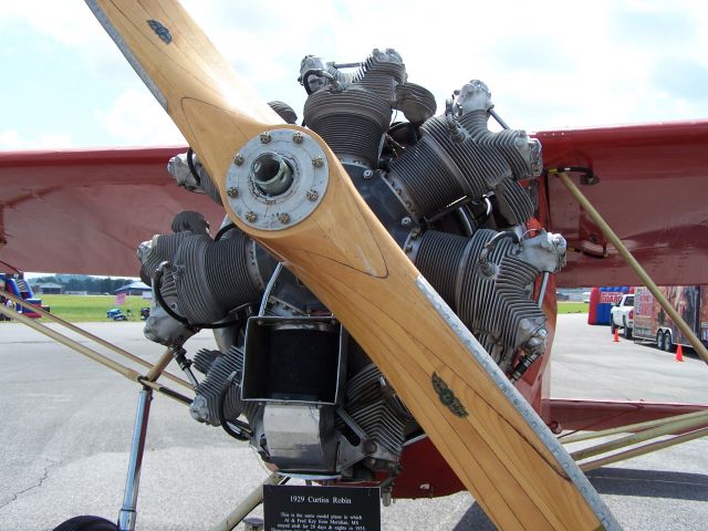 — — - A 1929 Curtis Robin, the same aircraft type that the Key Bros. flew in their record breaking 28 day long flight in 1935