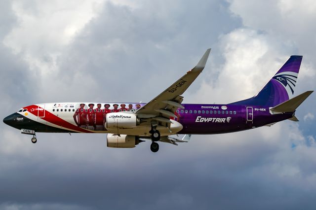 Boeing 737-800 (SU-GEN)