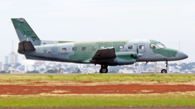 Embraer EMB-110 Bandeirante (FAB2339)