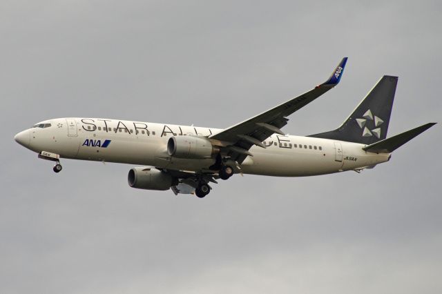 Boeing 737-700 (JA51AN)