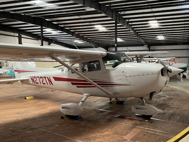 Cessna Skyhawk (N272TN)