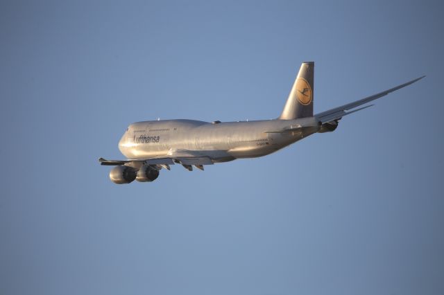 BOEING 747-8 (D-ABYP)