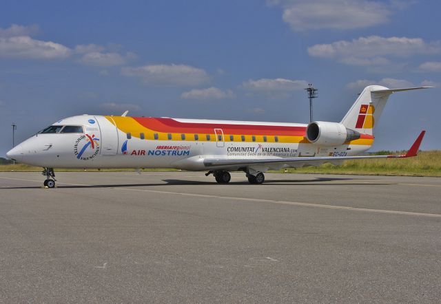 Canadair Regional Jet CRJ-200 (EC-GZA) - Air Nostrum (Iberia Regional) - Canadair CRJ-200ER (CL-600-2B19) C/N 7252 - EC-GZA - For football/soccer World Championship game. Spain is playing in Kaiserslautern (K-Town) - 2006-06-23.