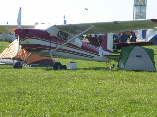 Cessna Skywagon 180 —
