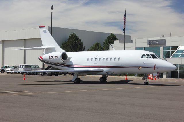 Dassault Falcon 2000 (N210QS)