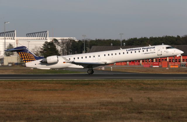 Canadair Regional Jet CRJ-900 (D-ACNF)