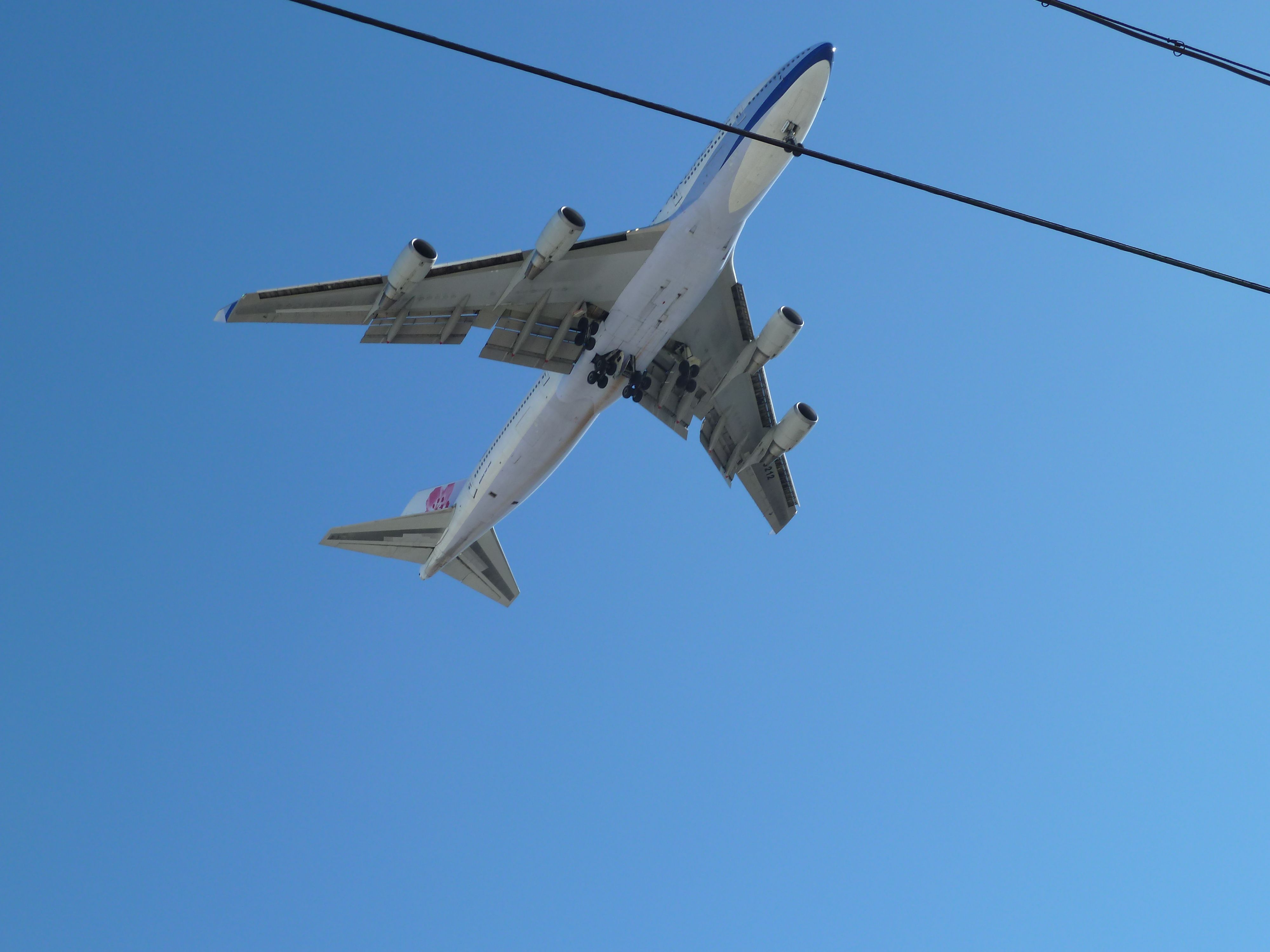 Boeing 747-400 —