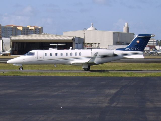 Learjet 45 (N575AG)