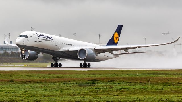 Airbus A350-900 (D-AIXG)