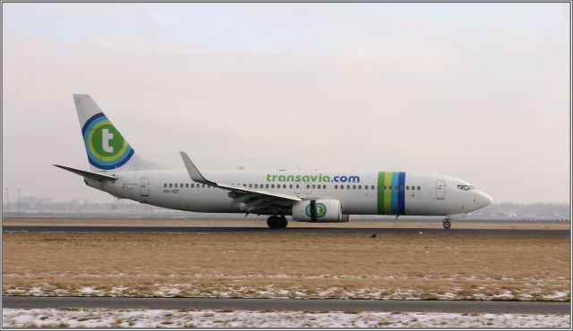 Boeing 737-700 (PH-HZF) - Transavia Airlines Boeing 737-800 (PH-HZF) Schiphol 15-2-2013