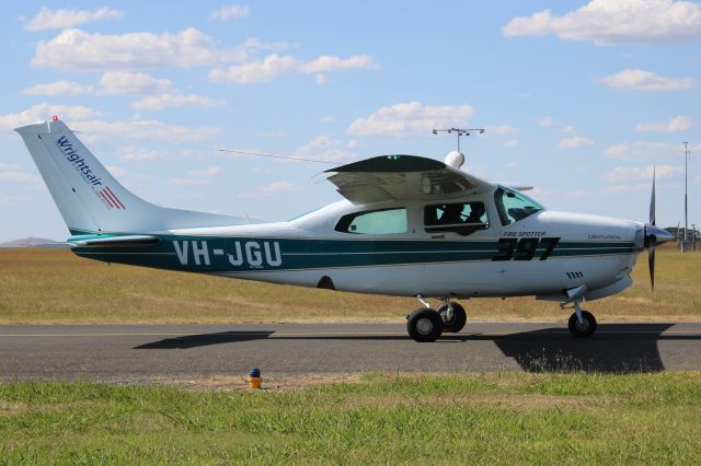 Cessna Centurion (VH-JGU)