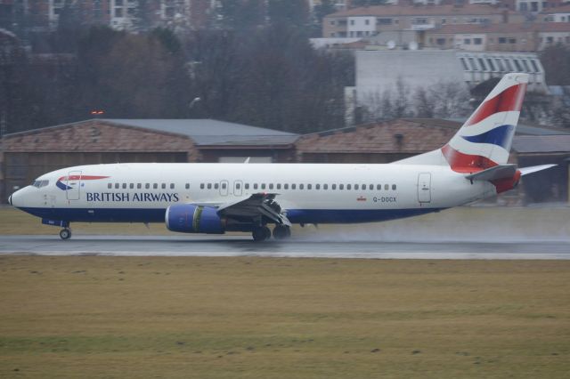 BOEING 737-400 (G-DOCX)