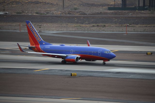 Boeing 737-700 (N408WN)