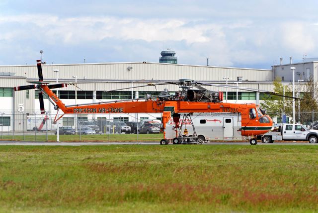 Sikorsky CH-54 Tarhe (N163AC)