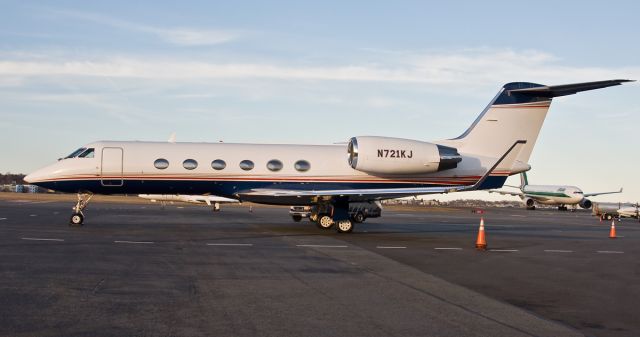 Gulfstream Aerospace Gulfstream IV (N721KJ) - 3rd ever photo uploaded of N721KJ on FlightAware.Com !