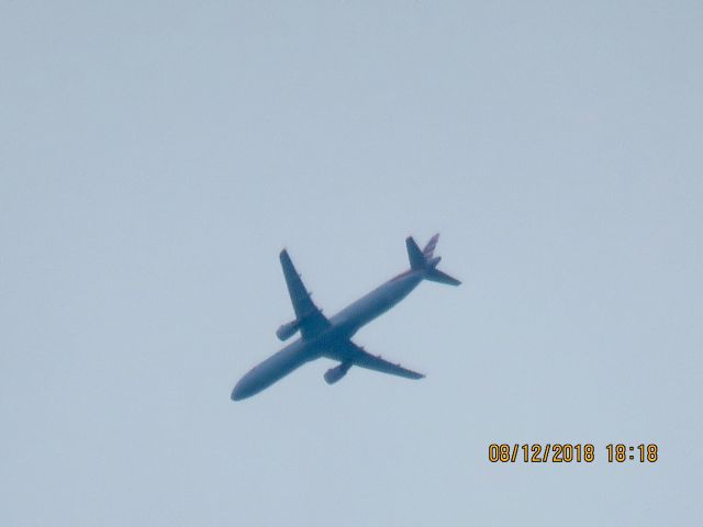 Airbus A321 (N177US)