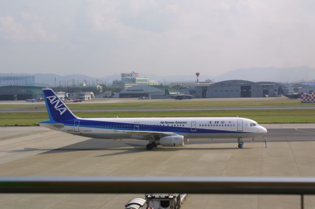 Airbus A321 (JA101A)