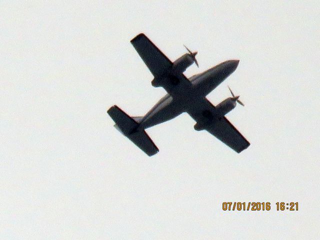Cessna 421 (N37424)