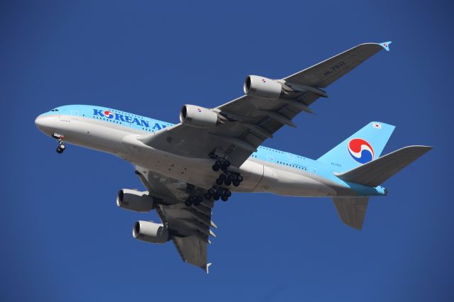 Airbus A380-800 (HL7611)